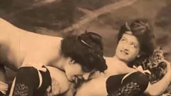 play Dark Lantern Entertainment, Volume Un, Chapitre Deux, Pt.1 : Un voyage érotique rétro de la vie secrète d'un gentleman victorien