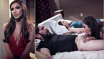 play Entra nella doccia sopra la sua calda troia che si sta lavando e vuole essere messa sulla schiena
