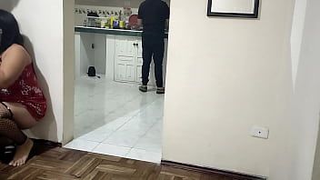 play Penetra a la puta pero también a su madrastra.