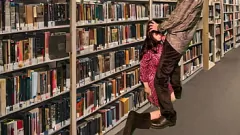 play Fetysz lalki seksownego bibliotekarza: odgrywanie ról z dużym kutasem i zabawkami