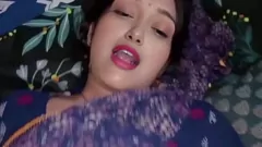 play Rencontre interraciale torride de Desi Bhabhi Ragni : gorge profonde, cowgirl et creampie !