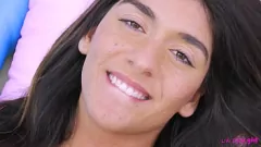 play Brunetka Teen Aubry Babcock Lesbian Masaż w Casting POV
